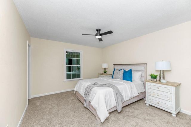 444 Longleaf Drive, Summerville, SC 29483