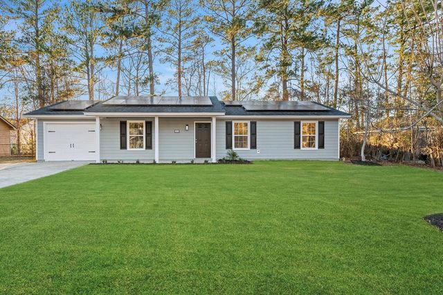 444 Longleaf Drive, Summerville, SC 29483