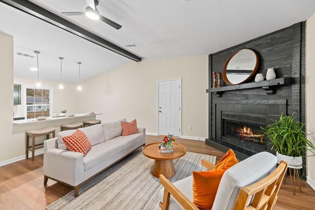 444 Longleaf Drive, Summerville, SC 29483