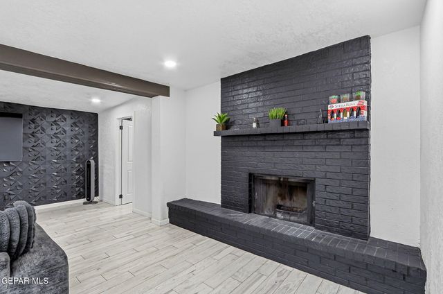 7740 PHOENIX Avenue, El Paso, TX 79915