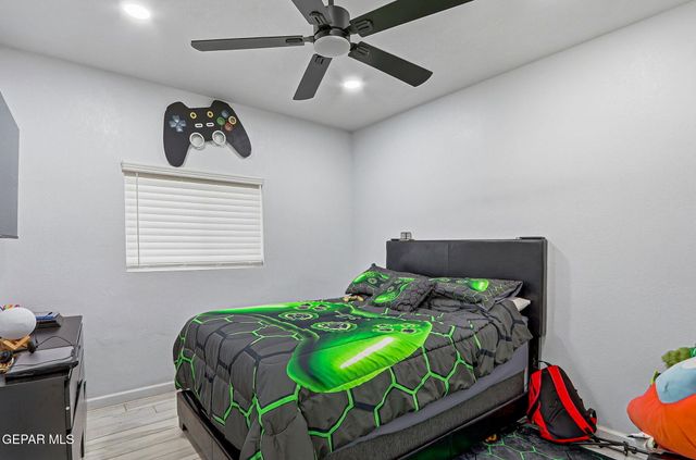 7740 PHOENIX Avenue, El Paso, TX 79915