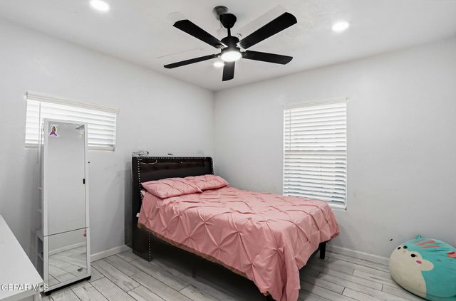 7740 PHOENIX Avenue, El Paso, TX 79915