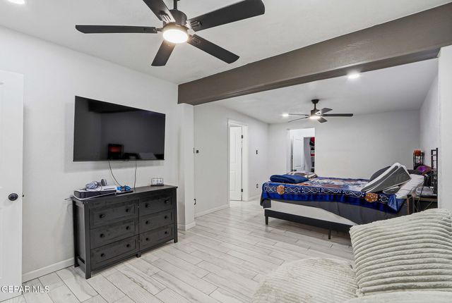 7740 PHOENIX Avenue, El Paso, TX 79915