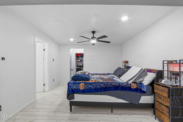 7740 PHOENIX Avenue, El Paso, TX 79915