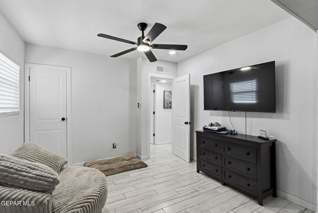 7740 PHOENIX Avenue, El Paso, TX 79915