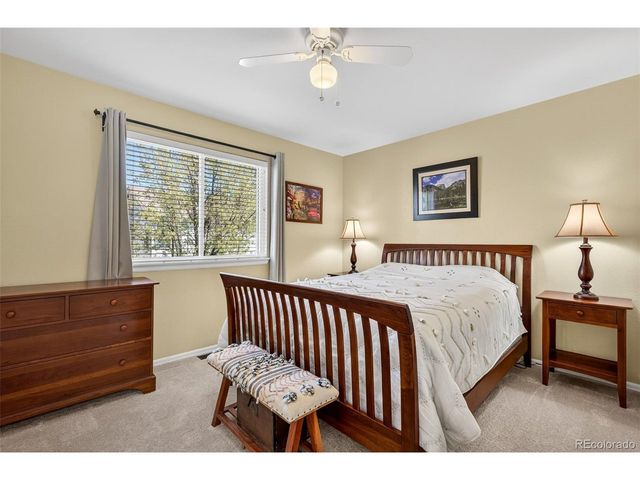 10268 Hexton Ct, Lone Tree, CO 80124