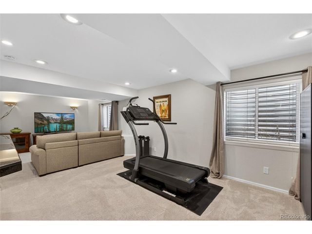 10268 Hexton Ct, Lone Tree, CO 80124