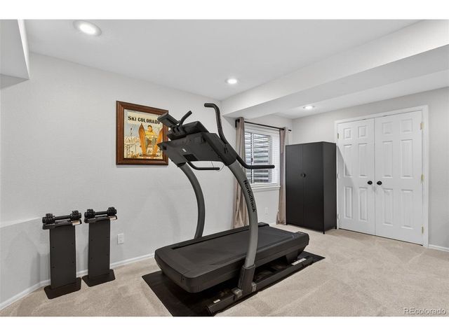 10268 Hexton Ct, Lone Tree, CO 80124