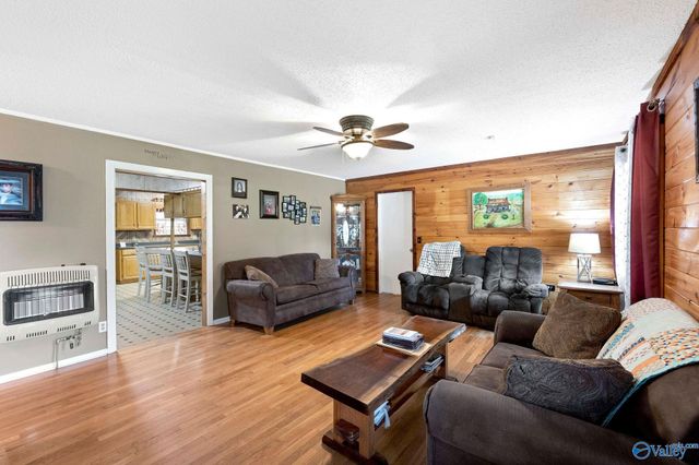 295 County Road 1834, Arab, AL 35016