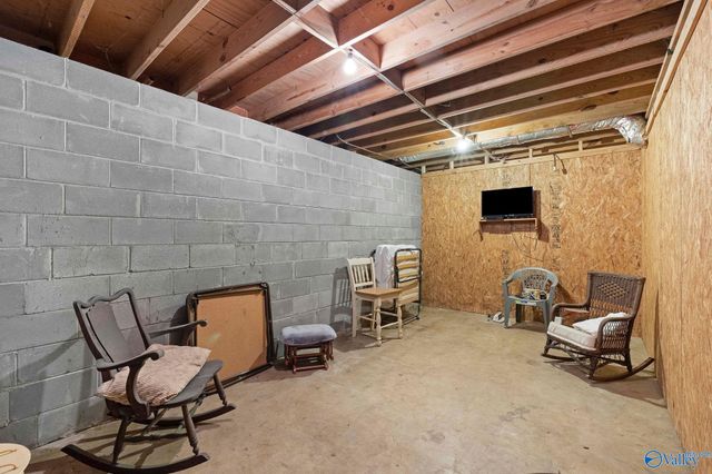 295 County Road 1834, Arab, AL 35016