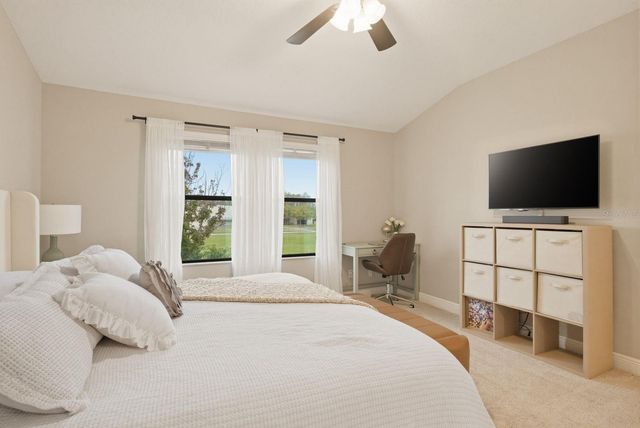 11636 CROWNED SPARROW LANE, Tampa, FL 33626