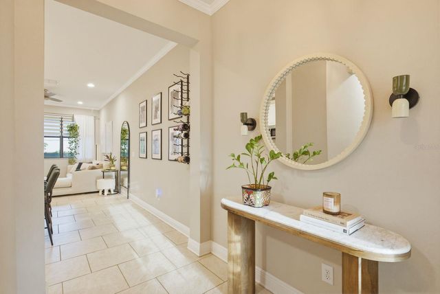 11636 CROWNED SPARROW LANE, Tampa, FL 33626