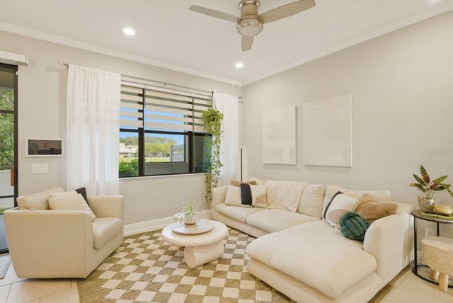 11636 CROWNED SPARROW LANE, Tampa, FL 33626