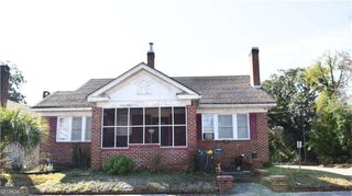 1001 E 41St Street, Savannah, GA 31401