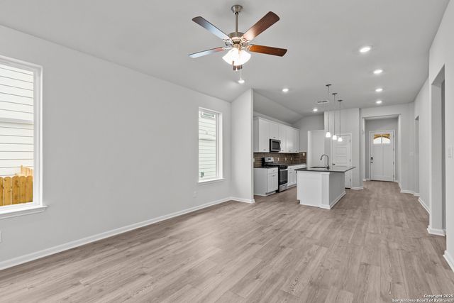 2342 Bluegill Bluff, San Antonio, TX 78253