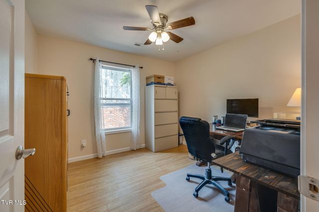 306 West Chestnut Street, Johnson City, TN 37604