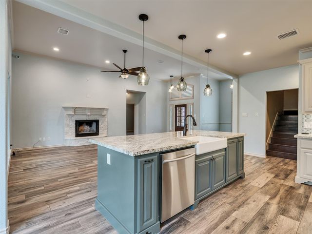 18005 Cindy Lane, Conroe, TX 77302