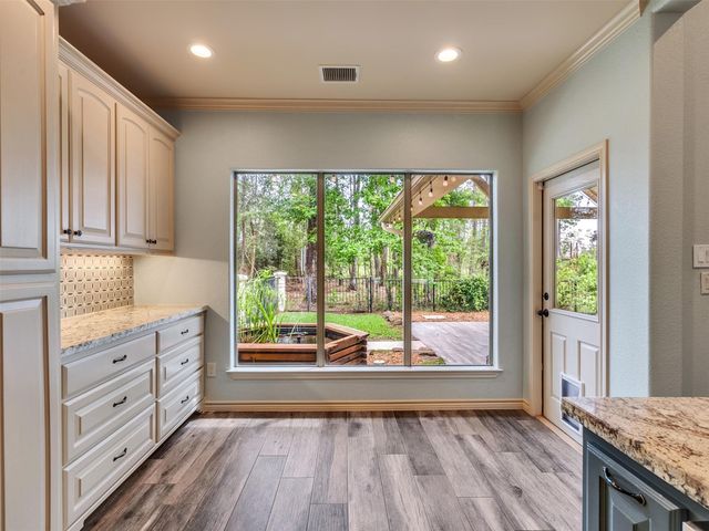 18005 Cindy Lane, Conroe, TX 77302