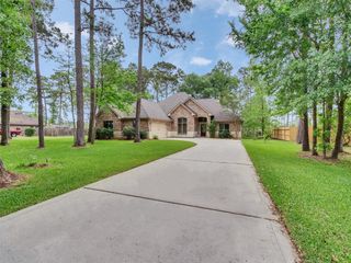 18005 Cindy Lane, Conroe, TX 77302