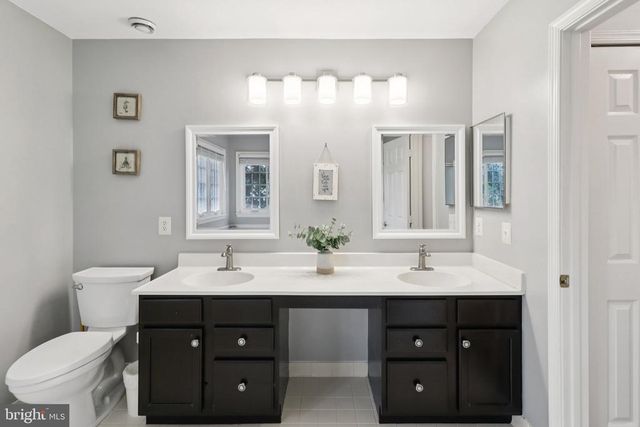 5985 WHIPPOORWILL DR, Warrenton, VA 20187