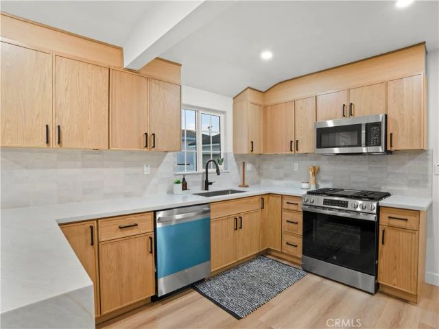 10037 Cedar, Bellflower, CA 90706