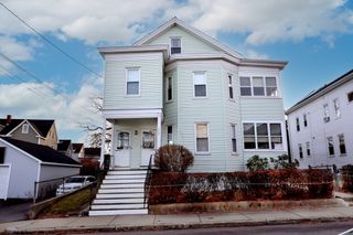 246-248 Shaw St, Lowell, MA 01851