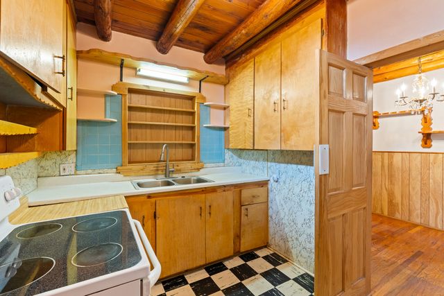 1949 Hano Road, Santa Fe, NM 87505
