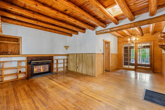1949 Hano Road, Santa Fe, NM 87505