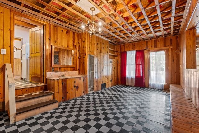 1949 Hano Road, Santa Fe, NM 87505