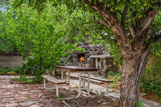 1949 Hano Road, Santa Fe, NM 87505