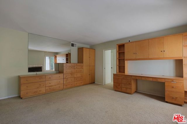 11601 Montana Avenue 6, Los Angeles, CA 90049