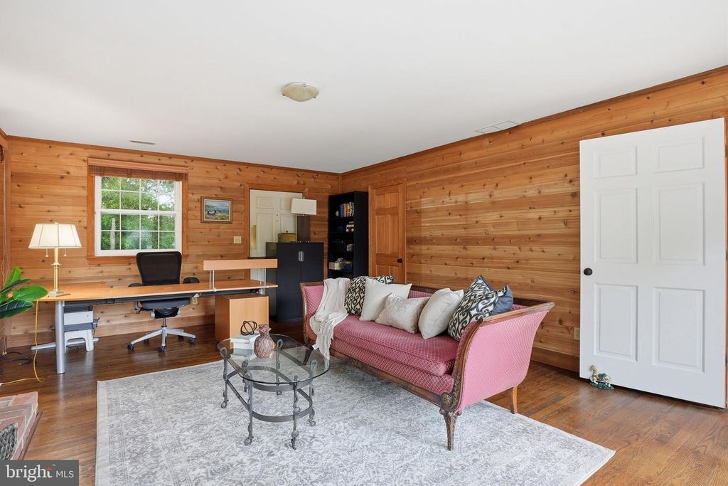 Image 19 of property listing at 213 COLUMBIA LN, Stevensville, MD 21666