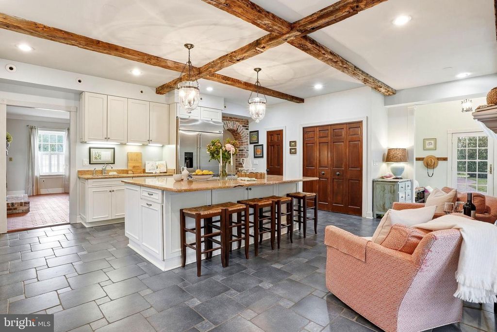 Image 9 of property listing at 213 COLUMBIA LN, Stevensville, MD 21666