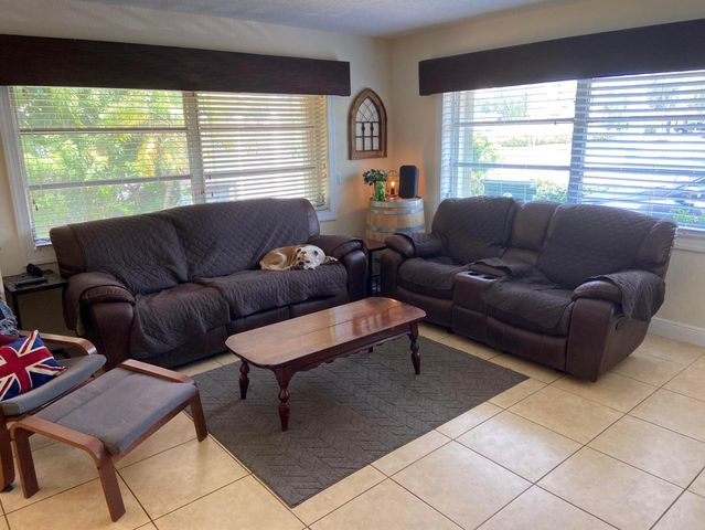 6797 NE 7th Avenue, Boca Raton, FL 33487