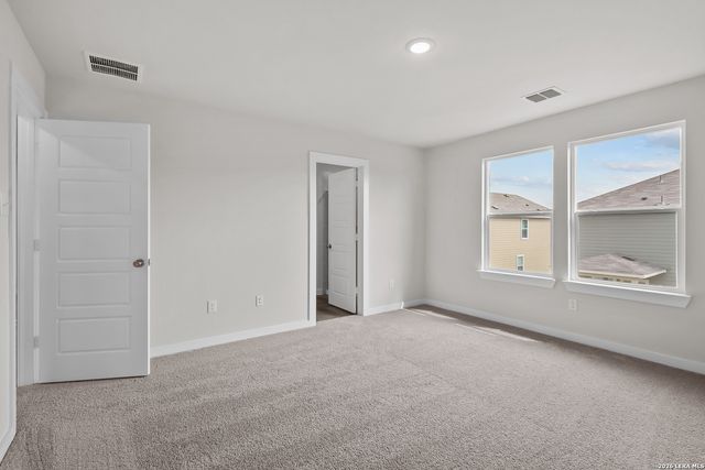 6518 Bufflehead Bend, Leon Valley, TX 78240
