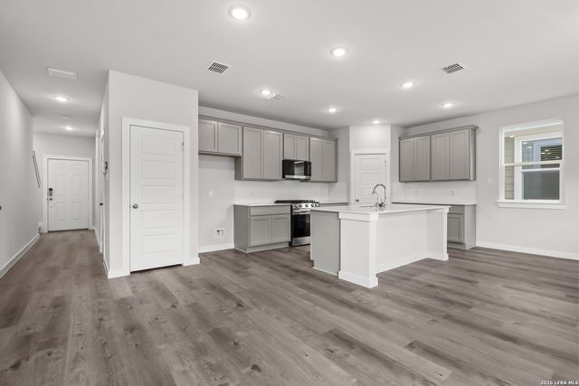6518 Bufflehead Bend, Leon Valley, TX 78240