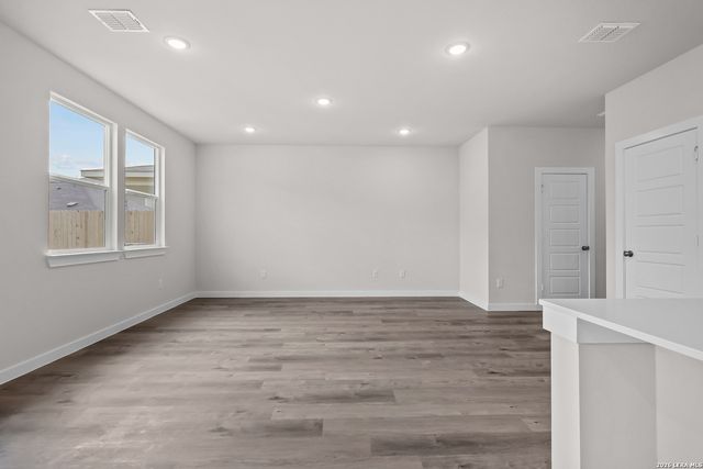 6518 Bufflehead Bend, Leon Valley, TX 78240