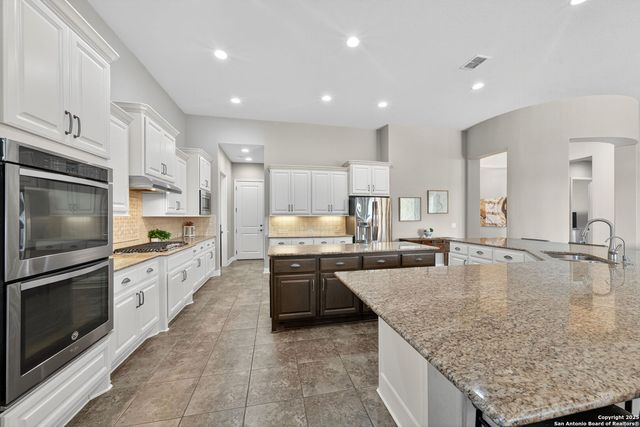 28827 BALCONES CRK, Boerne, TX 78006