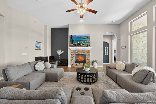 28827 BALCONES CRK, Boerne, TX 78006