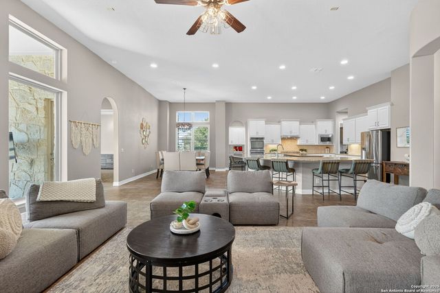 28827 BALCONES CRK, Boerne, TX 78006