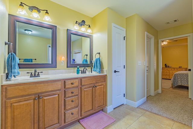 6639 Castlewood Street, Navarre, FL 32566