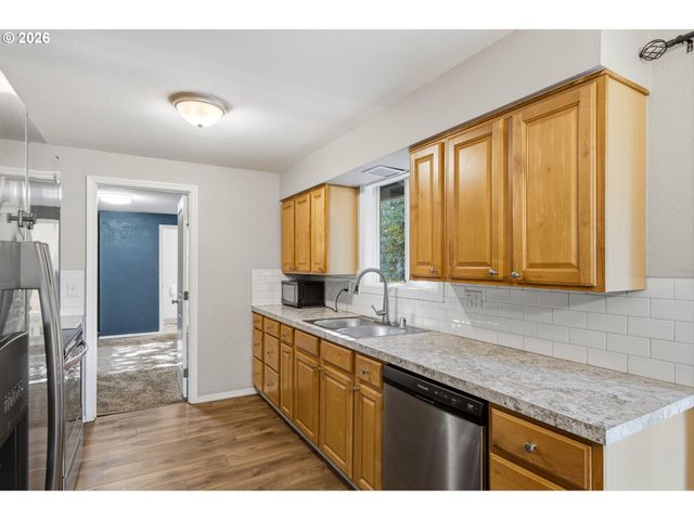 826 B St, Washougal, WA 98671
