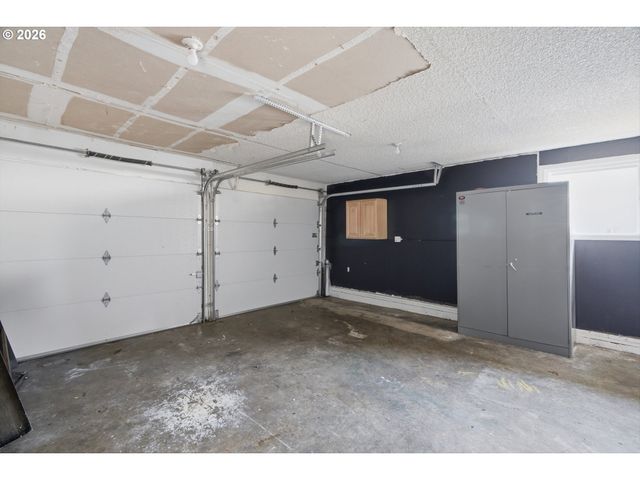 826 B St, Washougal, WA 98671