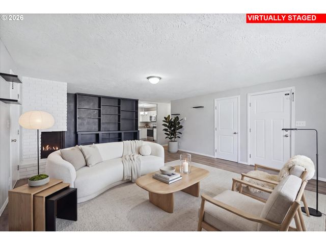 826 B St, Washougal, WA 98671