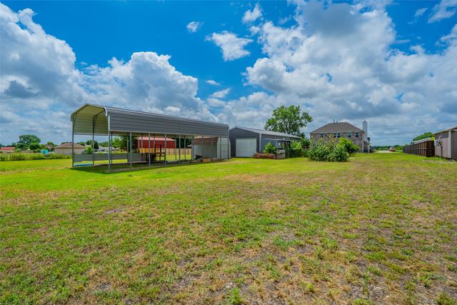 14797 County Road 489, Nevada, TX 75173