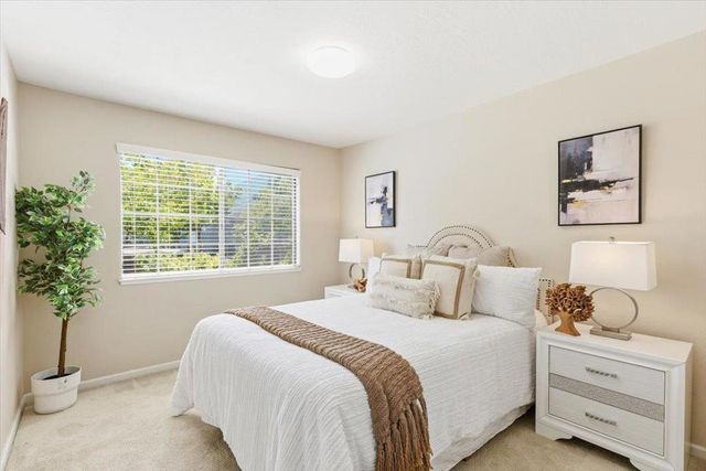 479 Costa Mesa Terrace B, Sunnyvale, CA 94085