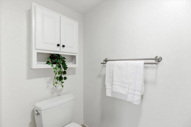 479 Costa Mesa Terrace B, Sunnyvale, CA 94085