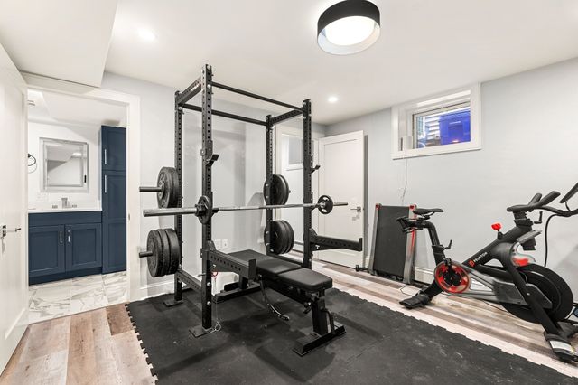 784 East 4th 1, Boston, MA 02127