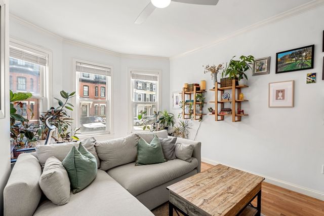 784 East 4th 1, Boston, MA 02127