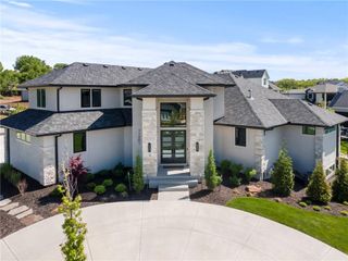 11201 W 169th Street, Overland Park, KS 66221